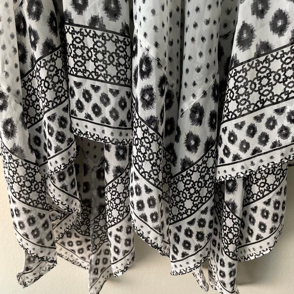 Express Black & White Abstract Print High & Low Midi Skirt w Elastic Waist - SP - Picture 7 of 10